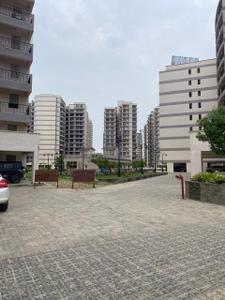 Image of 1865 Sq.ft 3 BHK Apartment / Flat for rent in Cosmos Express 99, Sector 99, Gurgaon for Rs. 40000