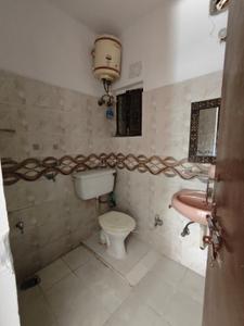 Bathroom Image of 300 Sq.ft 1 RK Independent House for rent in Sector 4 Gurgaon for Rs. 10000