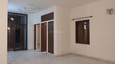Living Room Image of 1400 Sq.ft 3 BHK Builder Floor for rent in Safdarjung Enclave New Delhi for Rs. 80000