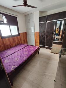 Bedroom Image of 580 Sq.ft 2 BHK Builder Floor for rent in Shalimar Bagh New Delhi for Rs. 26000