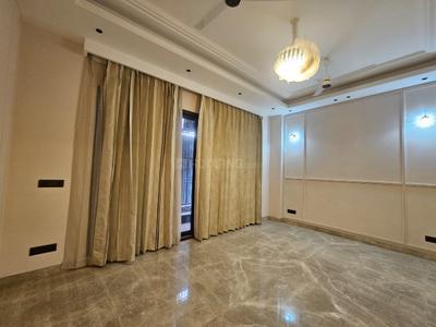 Bedroom Image of 1953 Sq.ft 3 BHK Builder Floor for rent in Uday Park New Delhi for Rs. 200000