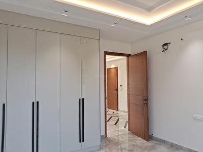 Bedroom Image of 1800 Sq.ft 3 BHK Builder Floor for sale in Paschim Vihar New Delhi for Rs. 40000000