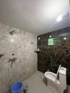 Bathroom Image of 1500 Sq.ft 4 BHK Independent House for rent in Bharilayi Varanasi for Rs. 20000