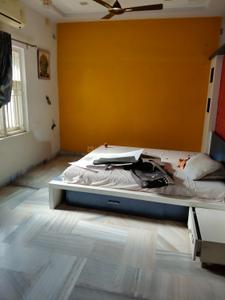 Bedroom Image of 2800 Sq.ft 3 BHK Independent House for rent in Shahibaug Ahmedabad for Rs. 40000