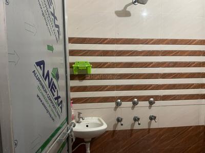 Bathroom Image of 800 Sq.ft 2 BHK Independent House for rent in Barel Barabanki for Rs. 9000