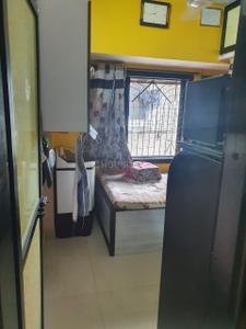 Kitchen Image of 400 Sq.ft 1 RK Apartment / Flat for sale in Vile Parle West Mumbai for Rs. 5500000