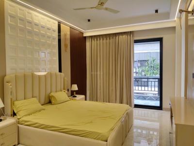 Bedroom Image of 2500 Sq.ft 4 BHK Builder Floor for sale in Ansal Versalia, Sector 67 Gurgaon for Rs. 25000000