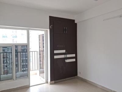 Bedroom Image of 915 Sq.ft 2 BHK Apartment / Flat for sale in Panchsheel Greens 2, Noida Extension Greater Noida for Rs. 7900000