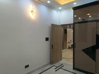 Bedroom Image of 1200 Sq.ft 3 BHK Builder Floor for sale in Indirapuram Ghaziabad for Rs. 12500000