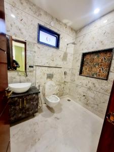 Bathroom Image of 1440 Sq.ft 3 BHK Builder Floor for sale in Mukherjee Nagar New Delhi for Rs. 23000000