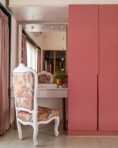 Bedroom Image of 10500 Sq.ft 8 BHK Independent House for sale in Palam Vihar Gurgaon for Rs. 140000000