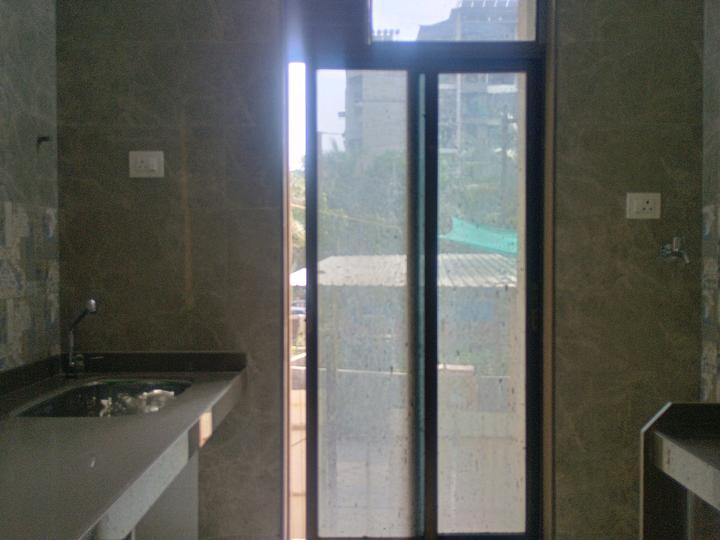 Rai Tulip Main Image 1