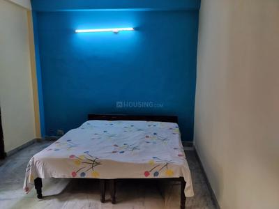 Bedroom Image of 1650 Sq.ft 2 BHK Builder Floor for rent in Sector 41 Noida for Rs. 33000