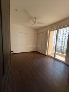 Bedroom Image of 1100 Sq.ft 2 BHK Apartment / Flat for rent in The 3C Lotus Zing, Sector 168 Noida for Rs. 24500