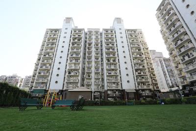 Image of 3026 Sq.ft 4 BHK Apartment / Flat for sale in Suncity Essel Towers, Sushant Lok Phase 1, Gurgaon for Rs. 63500000