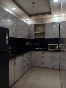 Kitchen Image of 950 Sq.ft 2 BHK Builder Floor for rent in Ramesh Nagar New Delhi for Rs. 40000