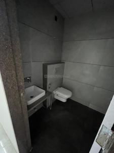 Bathroom Image of 3285 Sq.ft 4 BHK Apartment / Flat for sale in Gopinath Skywalk Arena, Vaishno Devi Circle Ahmedabad for Rs. 21000000