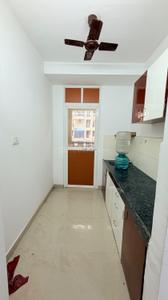 Kitchen Image of 650 Sq.ft 1 BHK Apartment / Flat for rent in DB Ozone, Dahisar East Mumbai for Rs. 20000