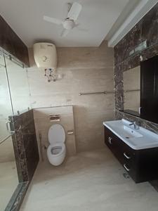 Bathroom Image of 2800 Sq.ft 4 BHK Builder Floor for rent in New Friends Colony New Delhi for Rs. 299000