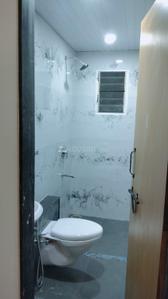 Bathroom Image of 950 Sq.ft 2 BHK Apartment / Flat for rent in Scheme No 140 Indore for Rs. 18000