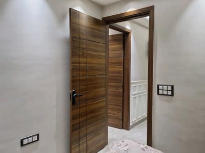 Bedroom Image of 800 Sq.ft 3 BHK Apartment / Flat for sale in Dwarka Mor New Delhi for Rs. 5000000