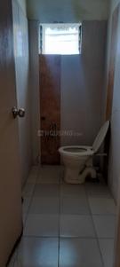 Bathroom Image of 430 Sq.ft 1 BHK Apartment / Flat for sale in Shivsai Shoolin Complex, New Alkapuri Vadodara for Rs. 2150000