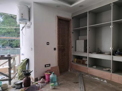 Bedroom Image of 1000 Sq.ft 2 BHK Builder Floor for sale in Malviya Nagar New Delhi for Rs. 24500000