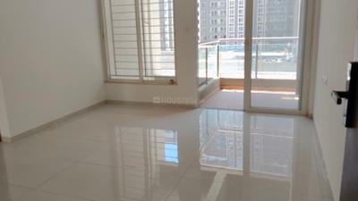 Living Room Image of 850 Sq.ft 2 BHK Apartment / Flat for rent in Kolte Patil Little Earth, Kiwale Pune for Rs. 22500