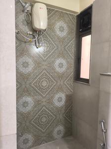 Bathroom Image of 730 Sq.ft 1 BHK Apartment / Flat for rent in Palash Homes, Sarkhej Ahmedabad for Rs. 23000