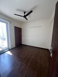 Bedroom Image of 1200 Sq.ft 3 BHK Apartment / Flat for sale in BPTP Discovery Park, Sector 80 Faridabad for Rs. 18500000