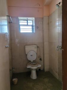 Common Bathroom Two Image of 1136 Sq.ft 3 BHK Apartment / Flat for sale in Om Ganges, Airport Gate No. 3 Kolkata for Rs. 4500000