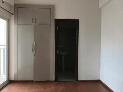 Bedroom Image of 1100 Sq.ft 2.5 BHK Apartment / Flat for rent in Amrapali Verona Heights, Noida Extension Greater Noida for Rs. 20000