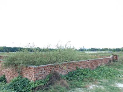 Image of 1350 Sq.ft Residential Plot / Land for sale in Knowledge Park 3, Greater Noida for Rs. 6300000