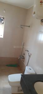 Bathroom Image of 2200 Sq.ft 3 BHK Builder Floor for rent in Rangasamy Gounden Pudur Coimbatore for Rs. 30000