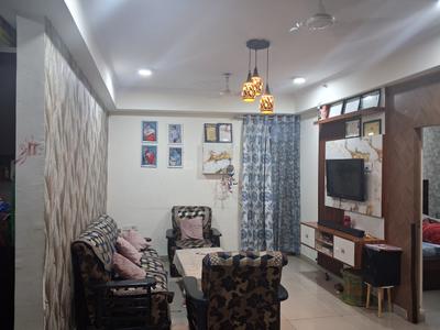 Hall Image of 900 Sq.ft 2 BHK Apartment / Flat for rent in Panchsheel Primrose, Shastri Nagar Ghaziabad for Rs. 15000