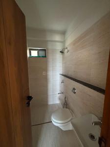 Bathroom Image of 968 Sq.ft 3 BHK Apartment / Flat for sale in Shakti Exalt, Shilaj Ahmedabad for Rs. 9900000