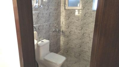 Bathroom Image of 900 Sq.ft 2 BHK Builder Floor for sale in Origin O P Luxe Paradiise, Tajganj Agra for Rs. 4300000