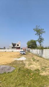 Image of 1000 Sq.ft Residential Plot / Land for sale in Kisan Path, Lucknow for Rs. 2200000