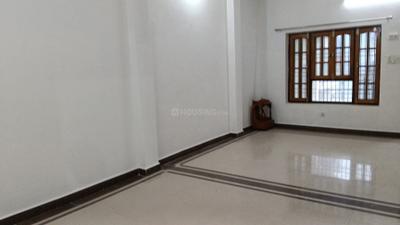 Living Room Image of 1500 Sq.ft 2 BHK Builder Floor for rent in Vrindavan Yojana Lucknow for Rs. 15000