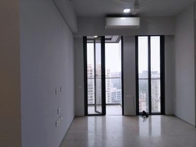 Living Room Image of 1100 Sq.ft 3 BHK Apartment / Flat for rent in Rustomjee Seasons, Bandra East Mumbai for Rs. 250000