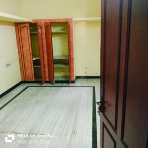 Bedroom Image of 3100 Sq.ft 7 BHK Independent House for rent in Arisipalayam Salem for Rs. 40000