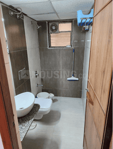 Image of 2250 Sq.ft 3 BHK Apartment / Flat for sale in Dev Solitaire, Prahlad Nagar, Ahmedabad for Rs. 15800000