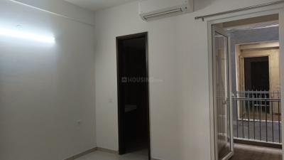 Bedroom Image of 1200 Sq.ft 2 BHK Apartment / Flat for sale in Smartworld Orchard, Sector 61 Gurgaon for Rs. 17200000