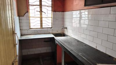 Kitchen Image of 750 Sq.ft 2 BHK Apartment / Flat for sale in Keshtopur Kolkata for Rs. 2100000