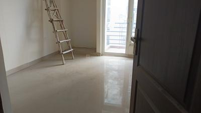 Bedroom Image of 1300 Sq.ft 3 BHK Apartment / Flat for rent in Gardenia Glory, Sector 46 Noida for Rs. 35000