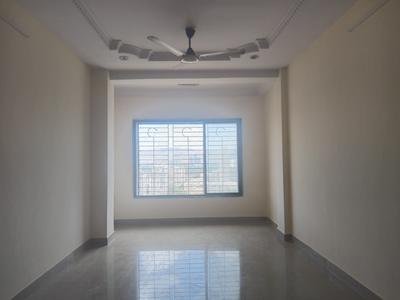 Hall Image of 565 Sq.ft 1 BHK Apartment / Flat for rent in Mulund East Mumbai for Rs. 32000