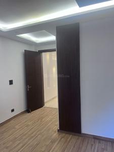 Bedroom Image of 950 Sq.ft 2 BHK Builder Floor for rent in Ramesh Nagar New Delhi for Rs. 35000