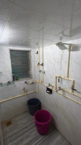 Bathroom Image of Girls PG in Santacruz East, Mumbai