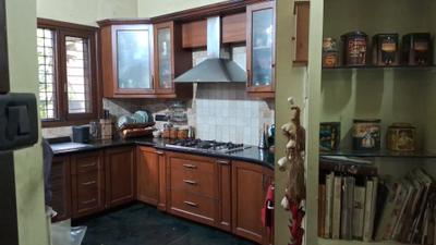Kitchen Image of 5500 Sq.ft 5 BHK Villa for sale in Munnekollal Bengaluru for Rs. 110000000