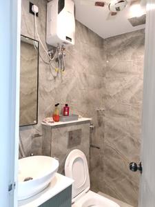 Common Bathroom Image of 800 Sq.ft 2 BHK Builder Floor for sale in Sector 17 Dwarka New Delhi for Rs. 18000000
